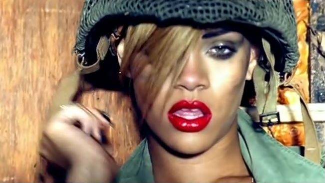 Rihanna - Hard ft. Jeezy