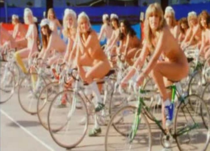 Queen - Bicycle Race (Uncensored Version)