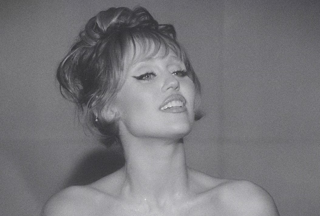 Miley Cyrus - More to Lose