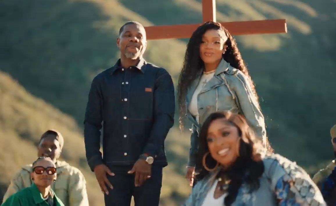 GloRilla - RAIN DOWN ON ME (feat. Kirk Franklin & Maverick City Music)