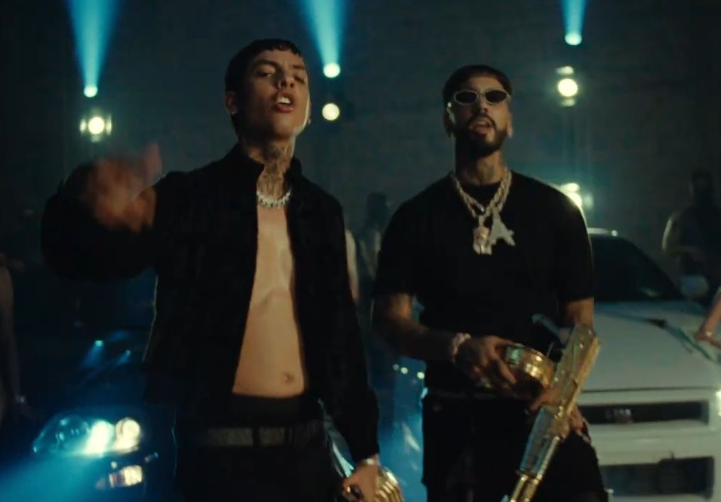 Natanael Cano x Anuel AA - Como Es (REMIX)