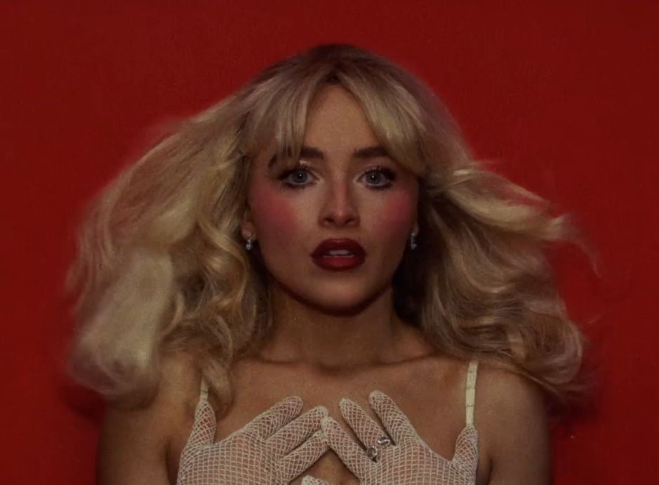 Sabrina Carpenter - Tears