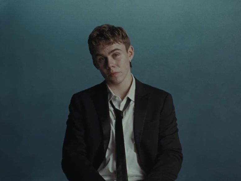 The Kid LAROI - A COLD PLAY