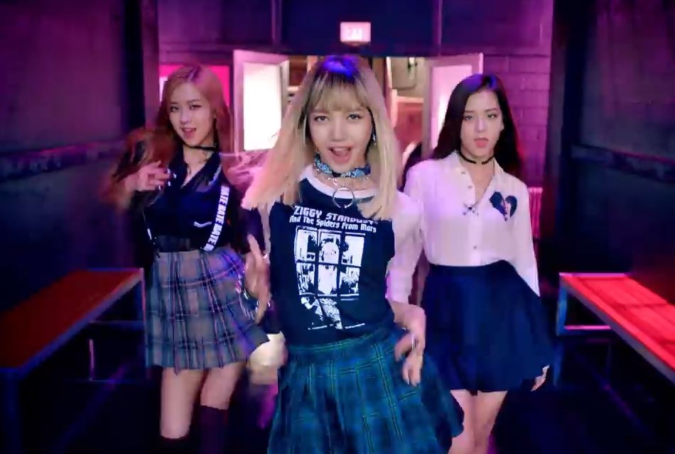 BLACKPINK - BOOMBAYAH