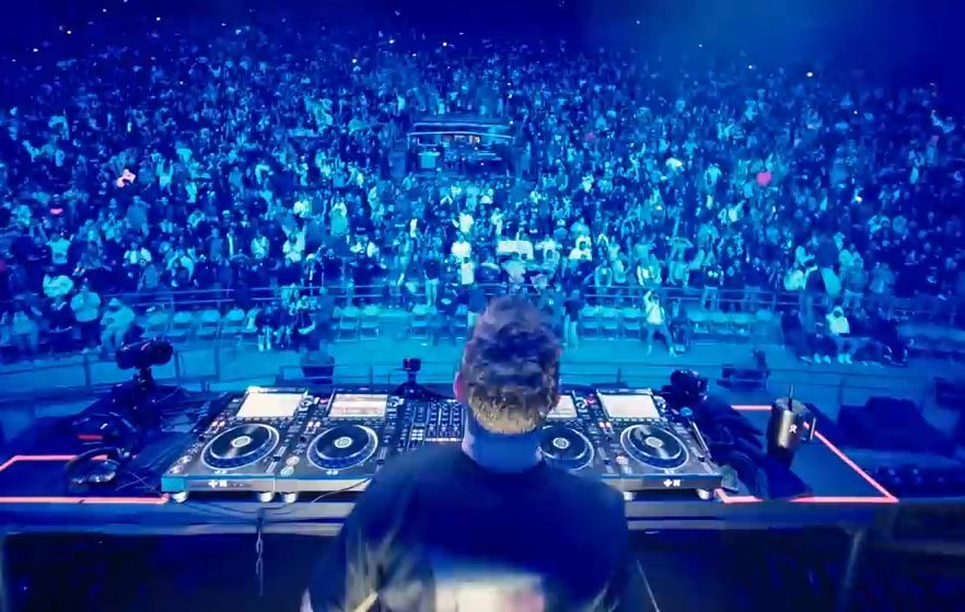 Martin Garrix & Saksham - Ain't Letting You Down (feat. Scott Quinn) [Live @ Red Rocks 2025]