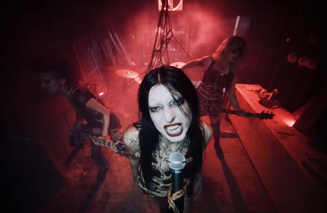 DeathbyRomy - Hellhound feat. Jazmin Bean