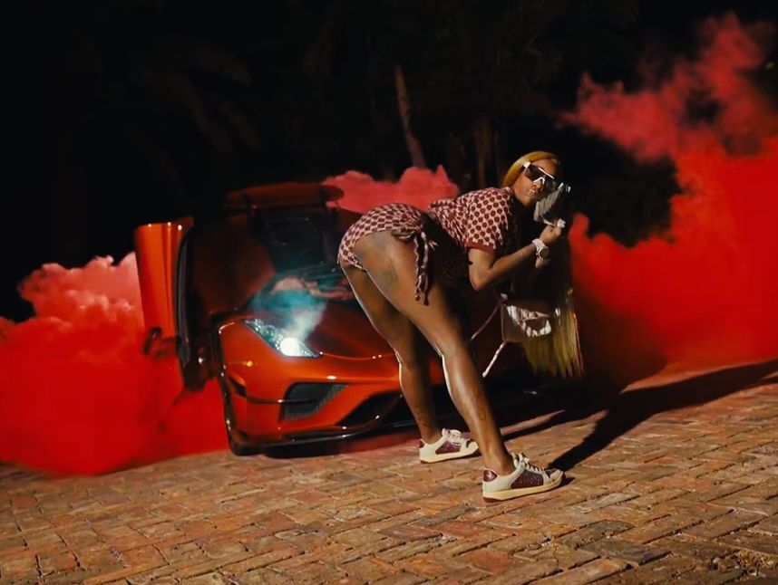 Sexyy Red & Key Glock - Hang Wit a Bad Bitch