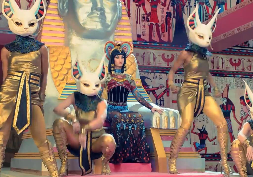 Katy Perry - Dark Horse ft. Juicy J