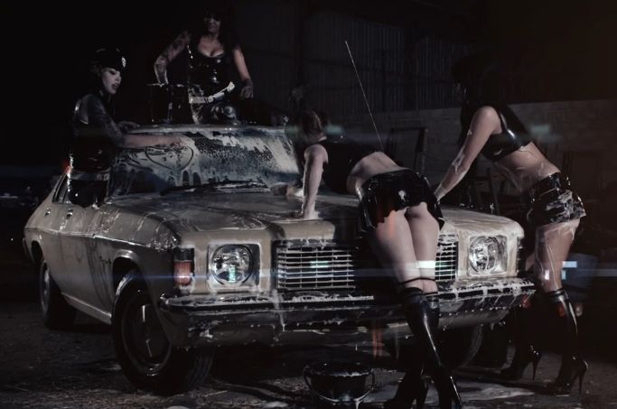 Alice Vegas - 88 (uncensored)
