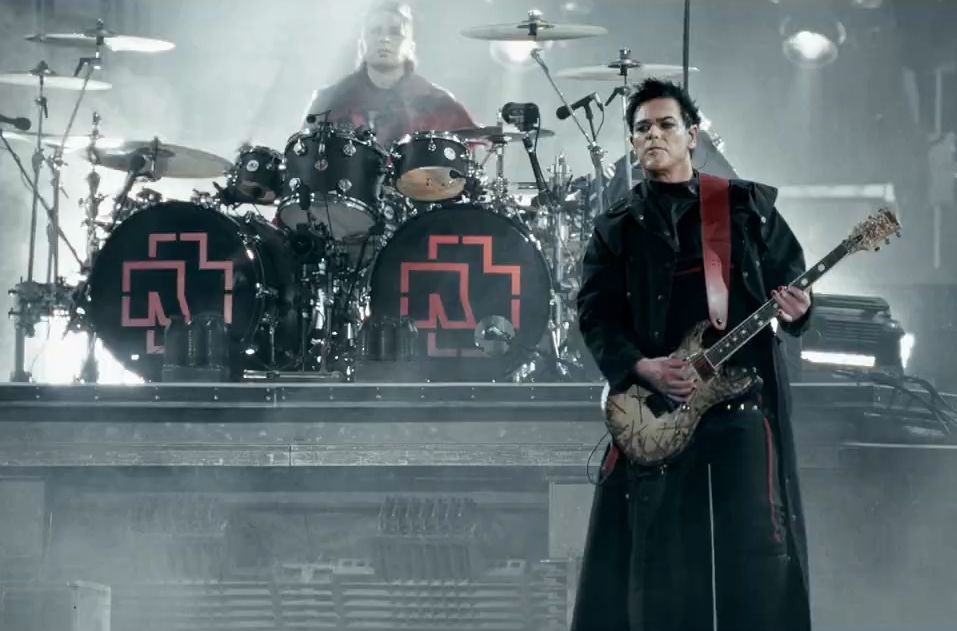 Rammstein - Live in Mexico City - Armee der Tristen
