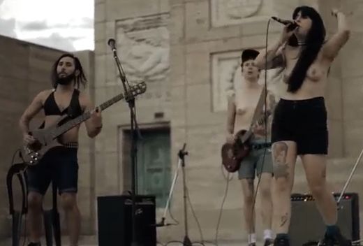 Los que perdonan- Organización (Las Manos de Filippi) (uncensored Live)